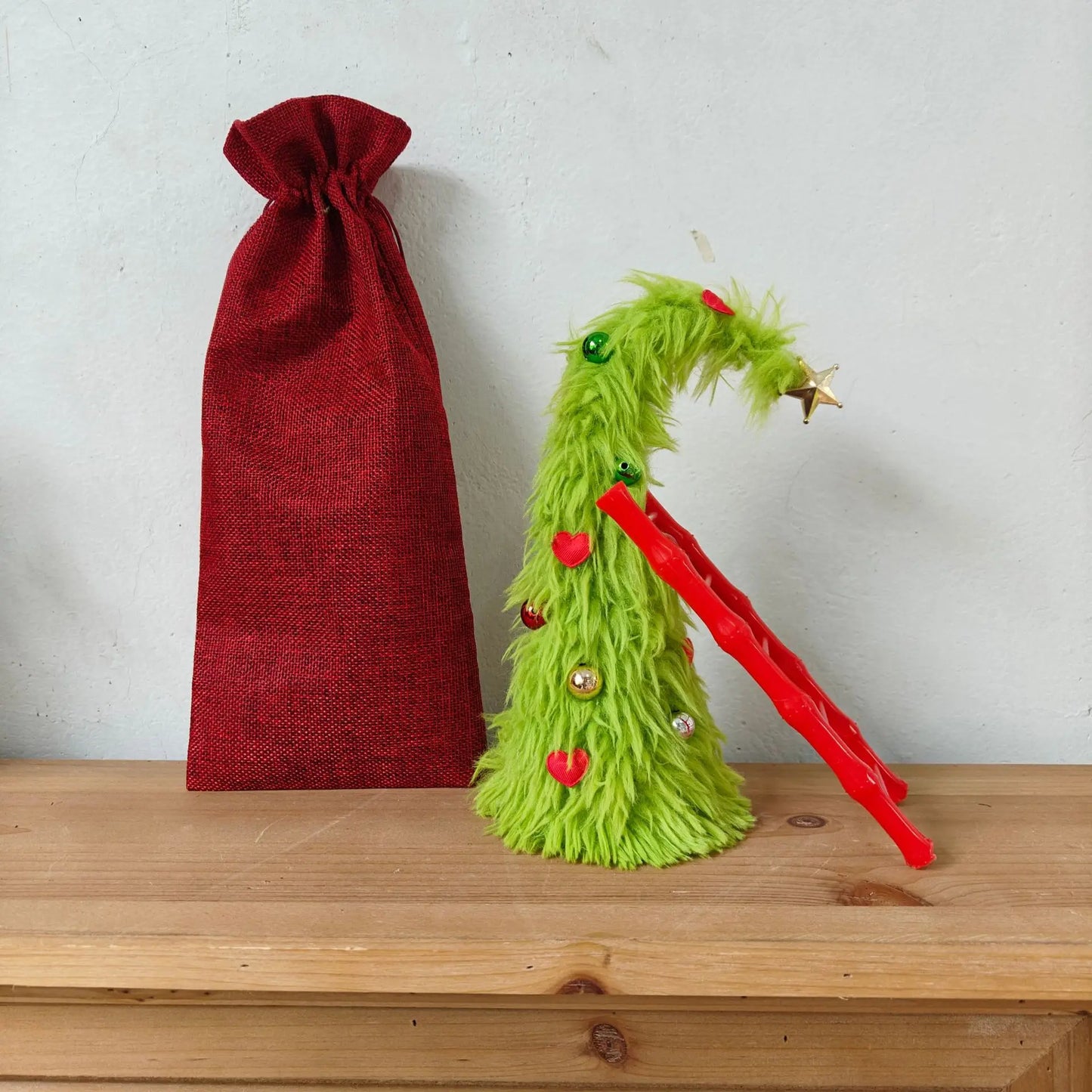 Bendable Christmas Tree Fluffy Green Desktop Xmas Tree with Ladder Grinch Themed Holiday Decor Festive Home Office Decoration