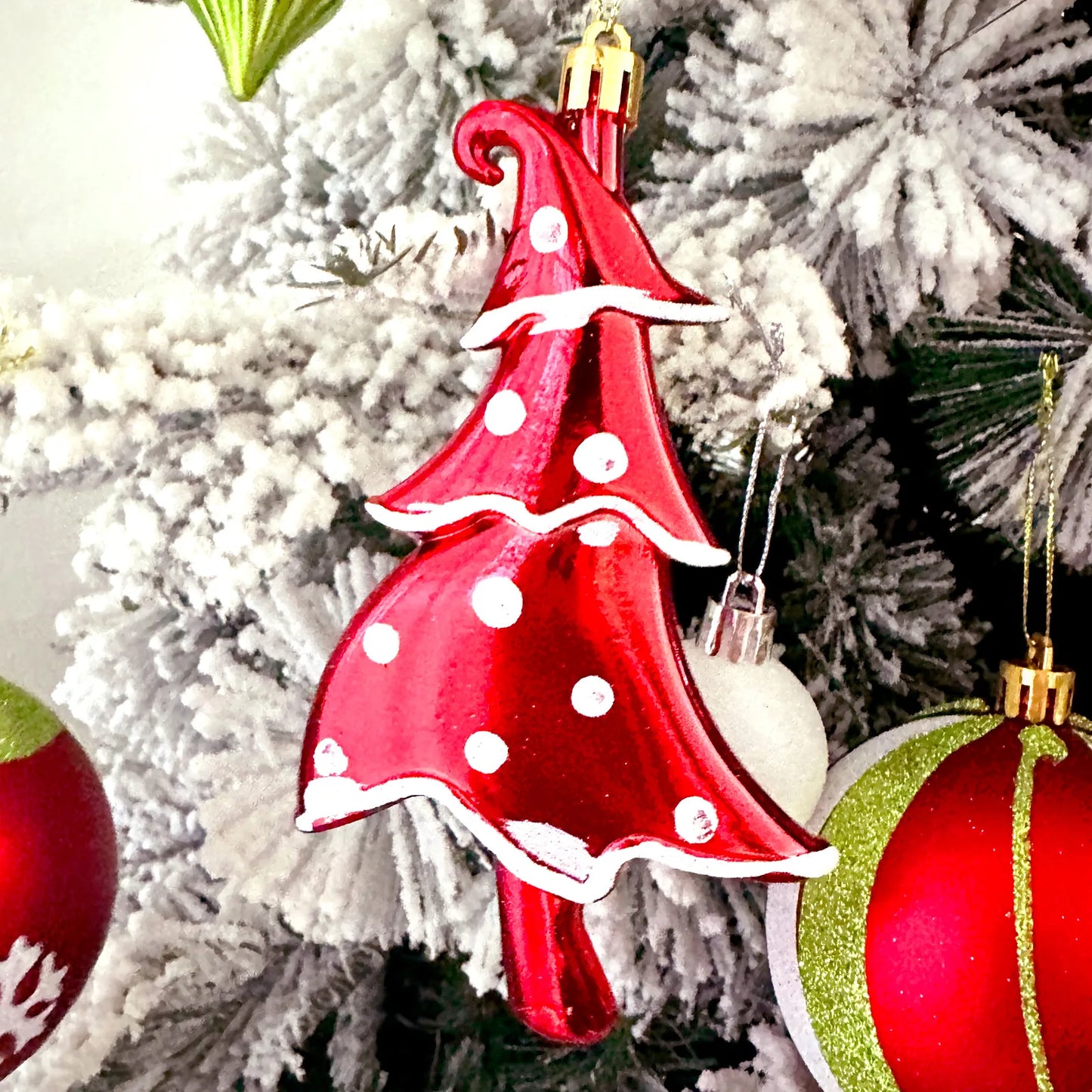 34/12/9pcs Grinch Christmas Ball Decorations Green Monster Xmas Tree Ornaments Green Painted Xmas Ball Set Christmas Home Decor