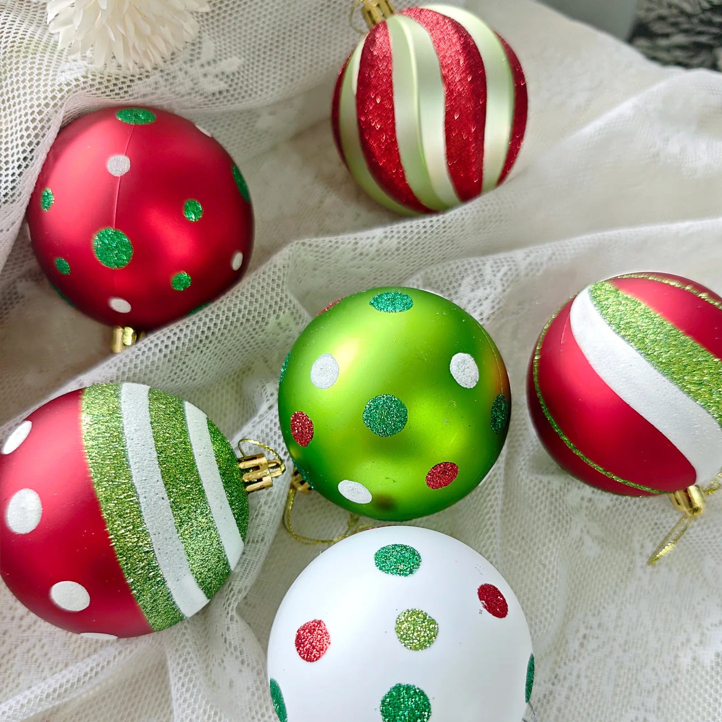 34/12/9pcs Grinch Christmas Ball Decorations Green Monster Xmas Tree Ornaments Green Painted Xmas Ball Set Christmas Home Decor