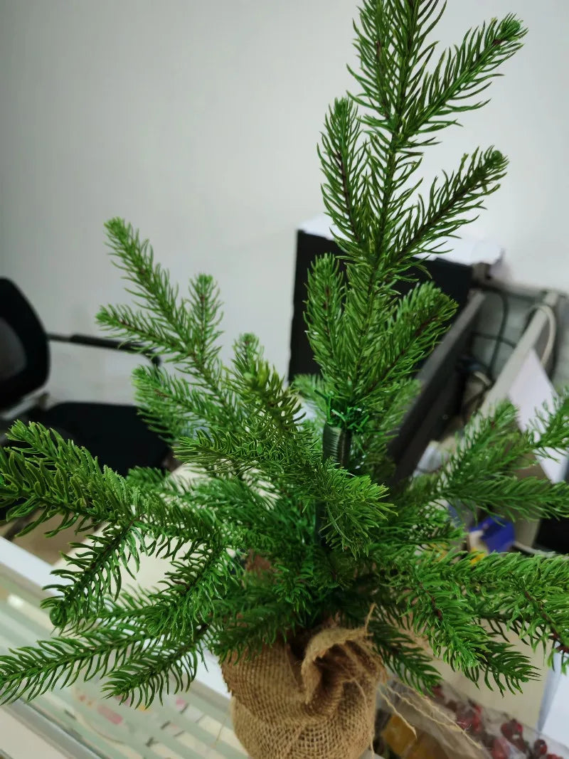 Artificial Mini Christmas Tree PE Material with LED Light Desktop Christmas Tree 45cm/60cm Christmas Party Atmosphere Ornaments